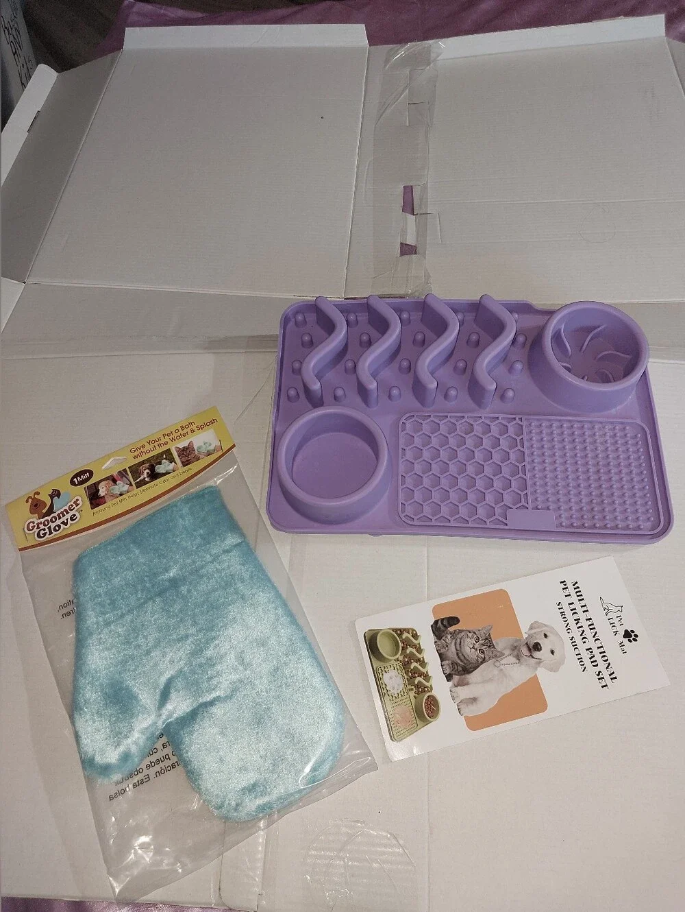 Purple Slow Feeder Lick Mat and Bath Mitt Set - Unbranded